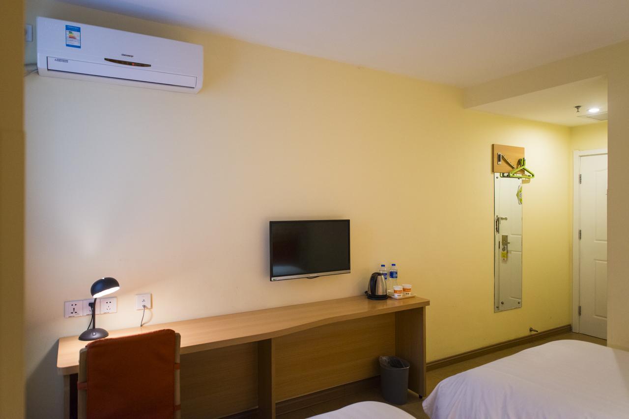 Home Inn Qingdao South Siliu Road Extérieur photo